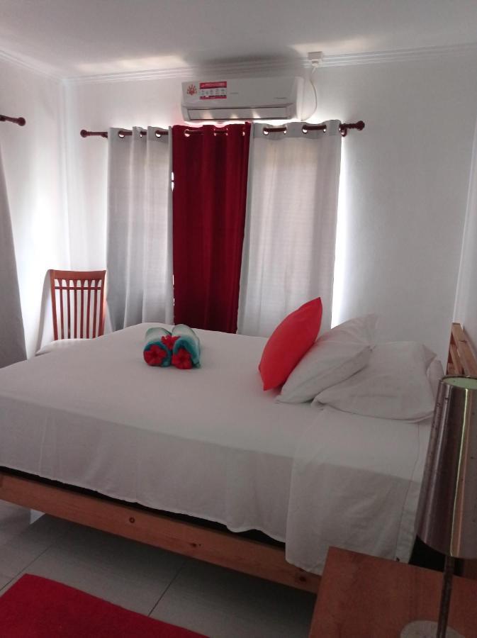 Les Forbans Selfcatering Apartment Takamaka Eksteriør bilde