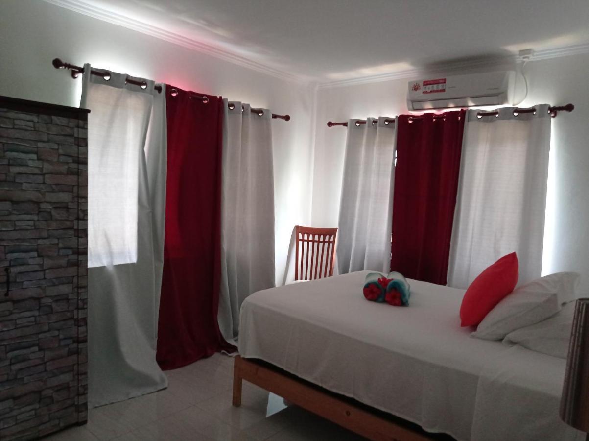 Les Forbans Selfcatering Apartment Takamaka Eksteriør bilde