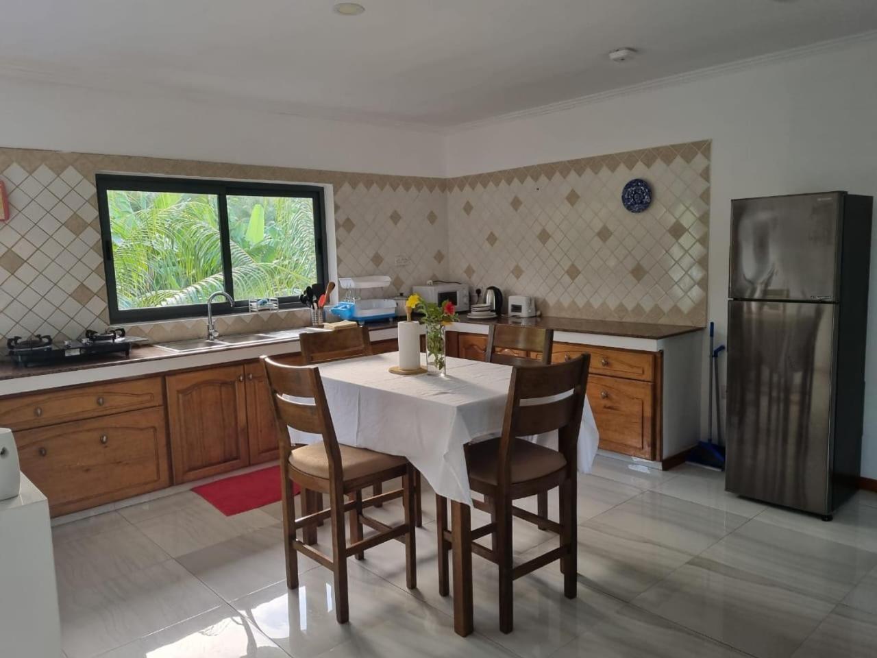 Les Forbans Selfcatering Apartment Takamaka Eksteriør bilde